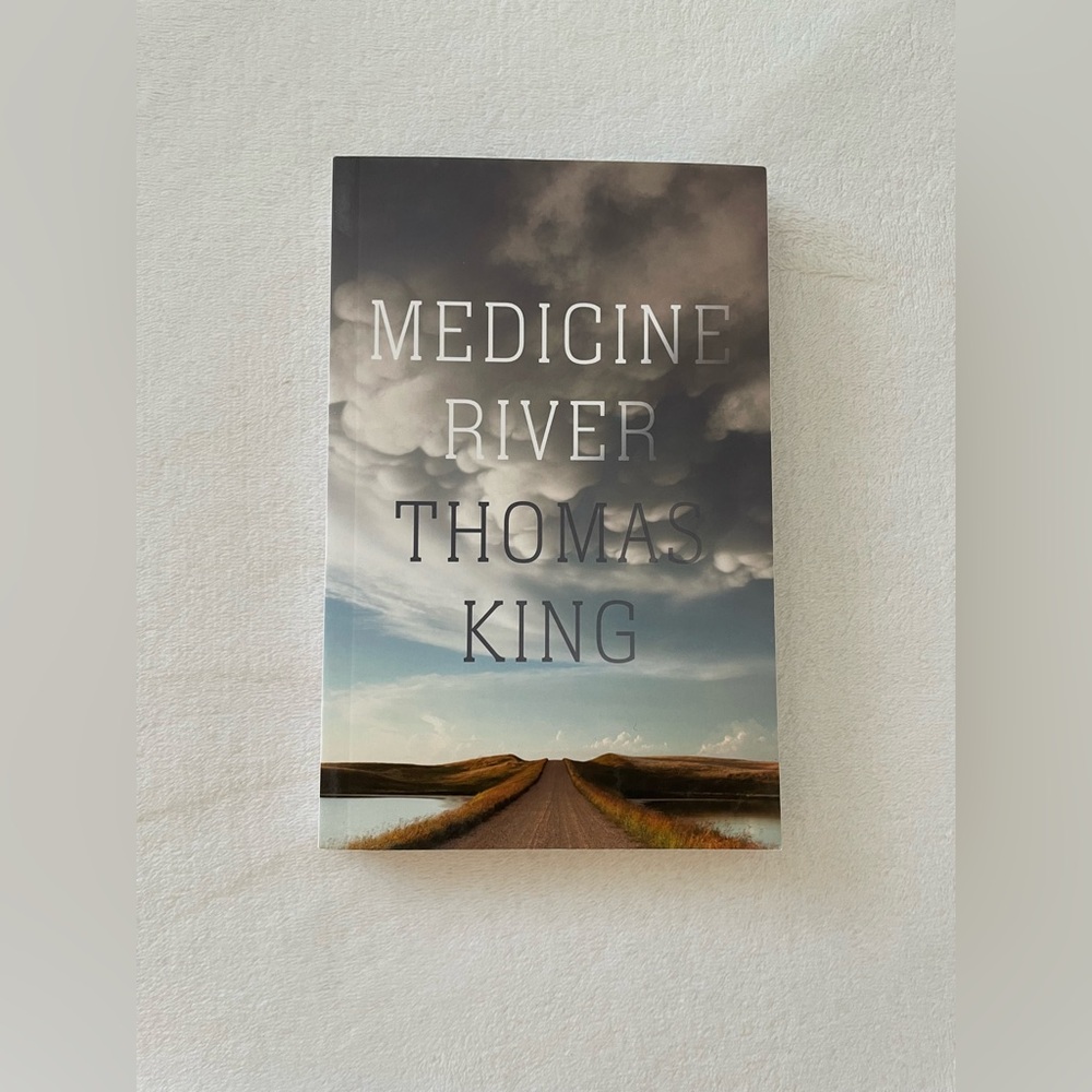 Medicine River by Thomas King Book